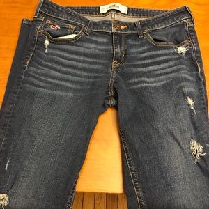Womens Hollister distressed skinny jeans
